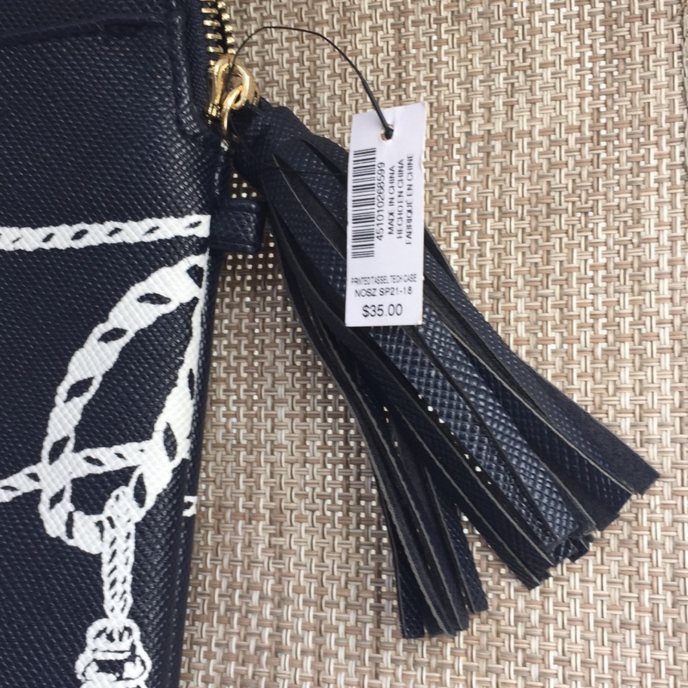 Chico’s iPad, cosmetics, purse bag tote- tassel - Picture 3 of 8